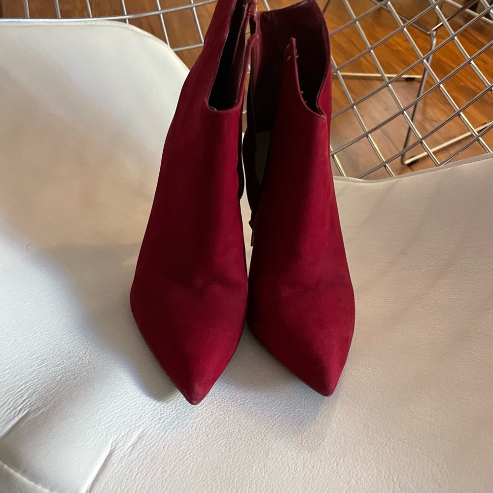 Authentic shoes - Picture 15 of 16